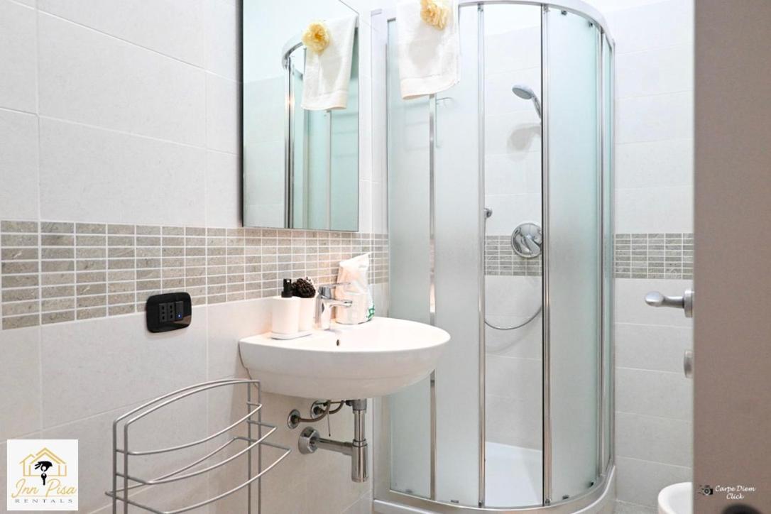 Inn Pisa Rentals 2- Starlight Central Flat ภายนอก รูปภาพ