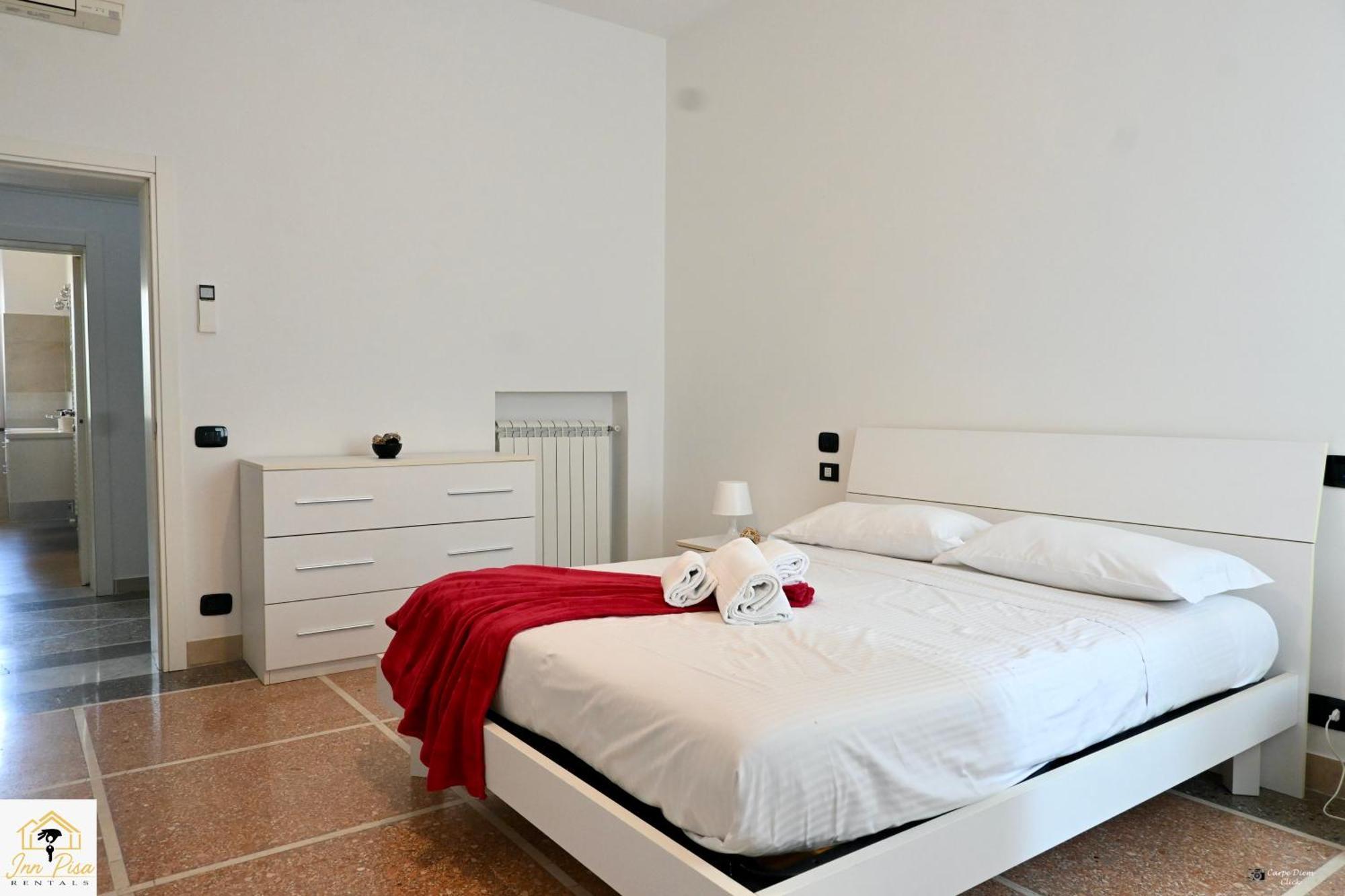 Inn Pisa Rentals 2- Starlight Central Flat ภายนอก รูปภาพ