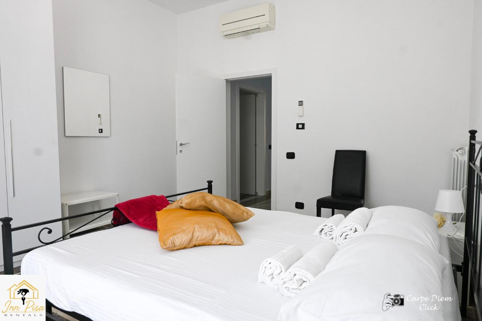 Inn Pisa Rentals 2- Starlight Central Flat ภายนอก รูปภาพ